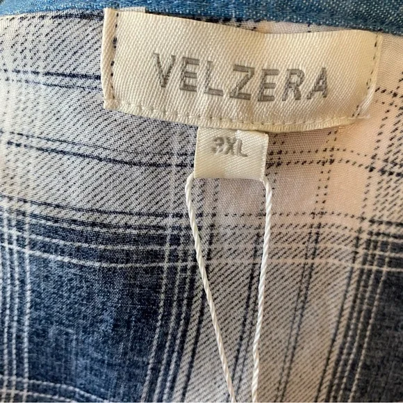 Velzera Plaid Tunic Top Navy White Size 3X New With Tags - Picture 5 of 7